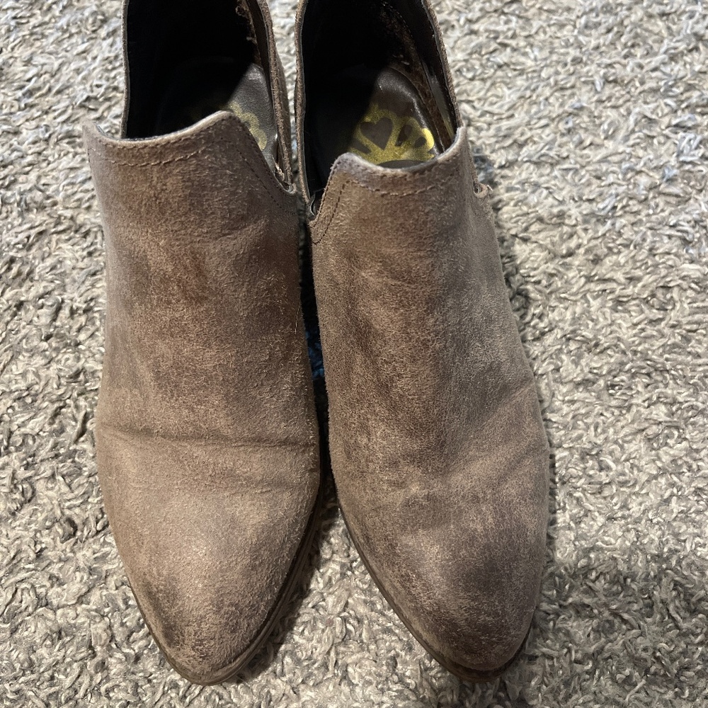 Ankle boots